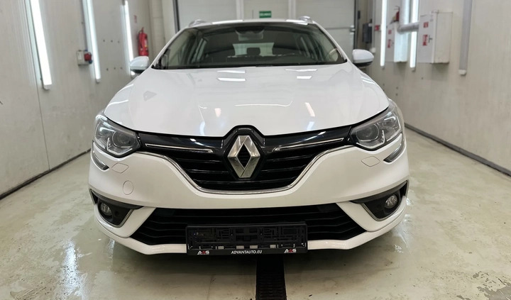 Renault Megane cena 41690 przebieg: 219700, rok produkcji 2019 z Sławków małe 46